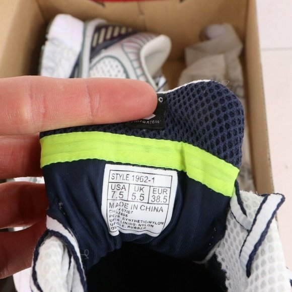 NOS Vtg Saucony Progrid Paramount Running Shoes - Picture 7 of 8